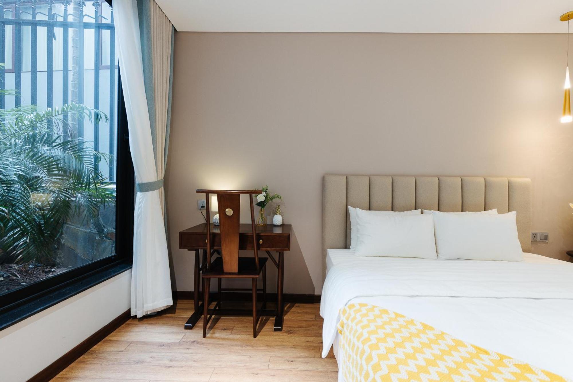 Margaery Boutique Apartment & Skyon9 Rooftop Bar Hanoi Buitenkant foto